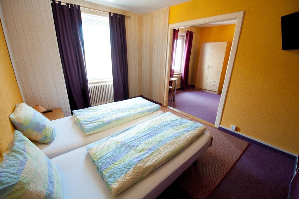 Saignelégier Hotel Bellavista "Bellevue" מראה חיצוני תמונה